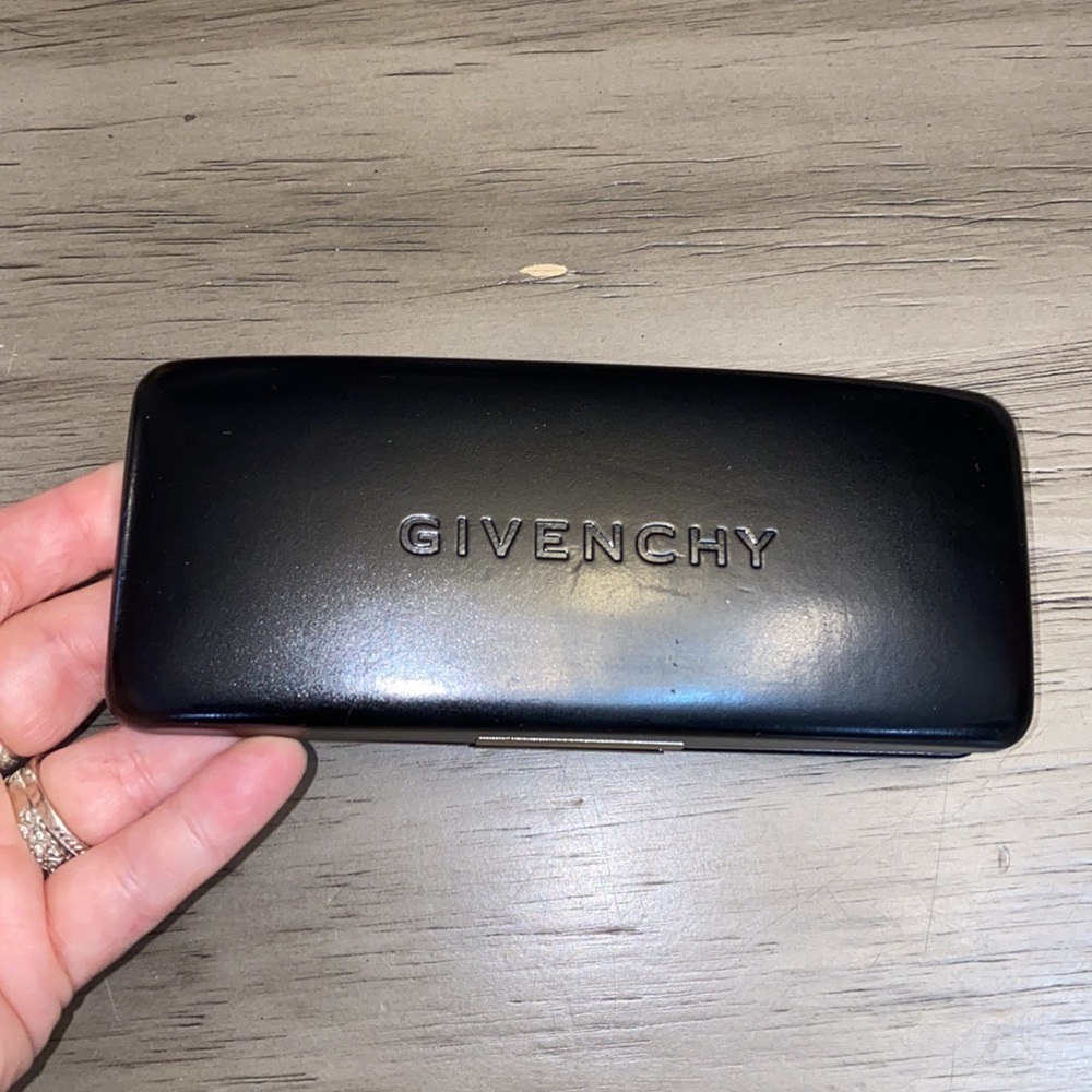 VINTAGE GIVENCHY BLACK EYE GLASS CASE